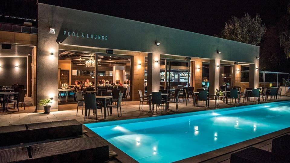 Player'S Pool&Rooms Vonyarcvashegy Exterior foto